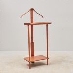 1589 3148 VALET STAND